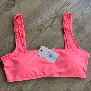 NWT Billabong Bikini Top Size small